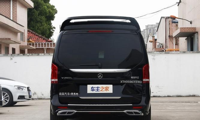商务车配备双显示屏的车型有哪些?价格如何?